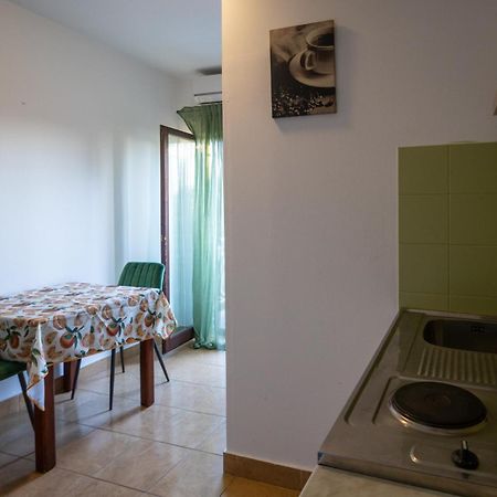 Apartments Gaja Green Ap Sveti Filip i Jakov Exteriér fotografie