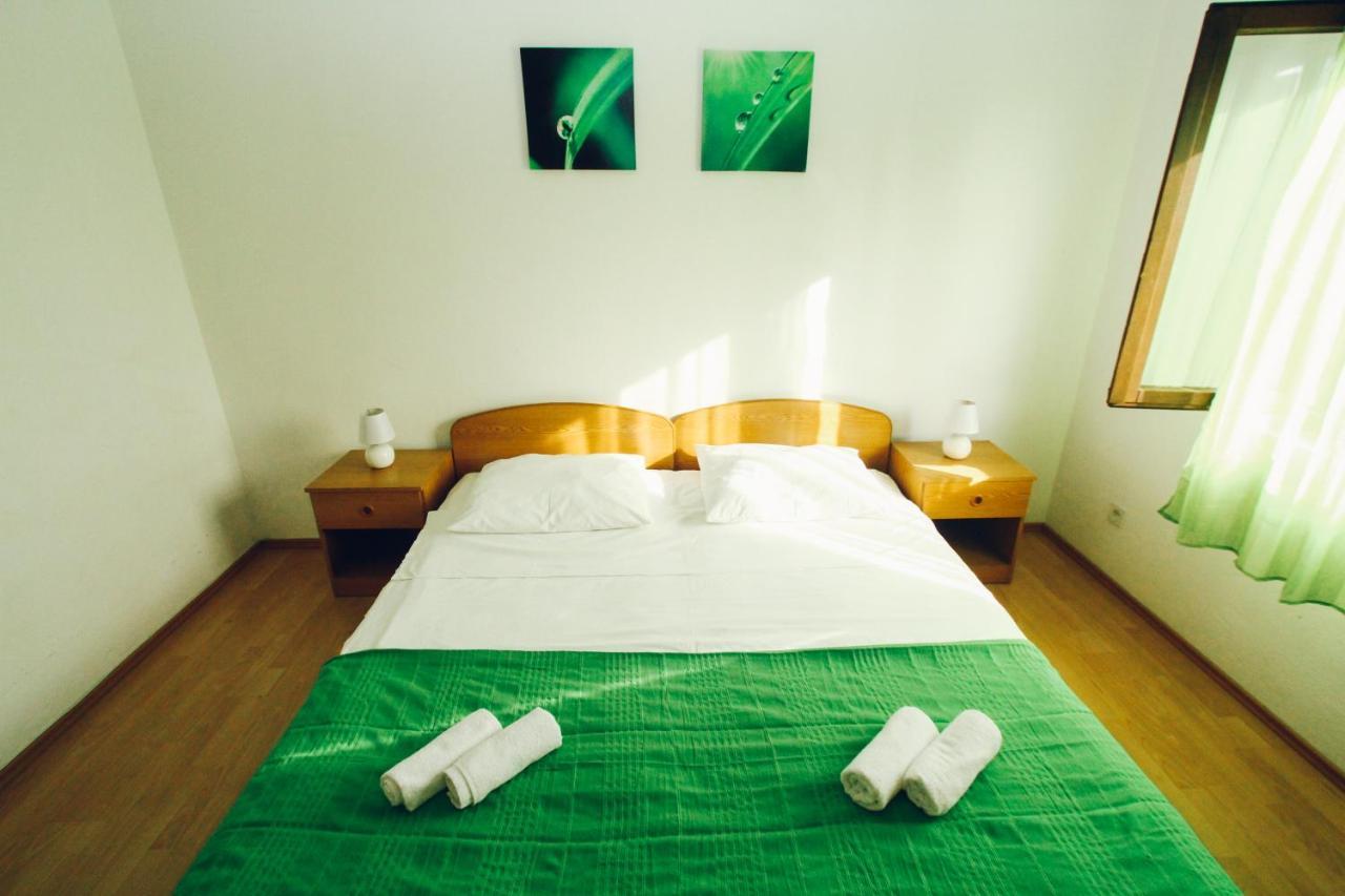 Apartments Gaja Green Ap Sveti Filip i Jakov Exteriér fotografie
